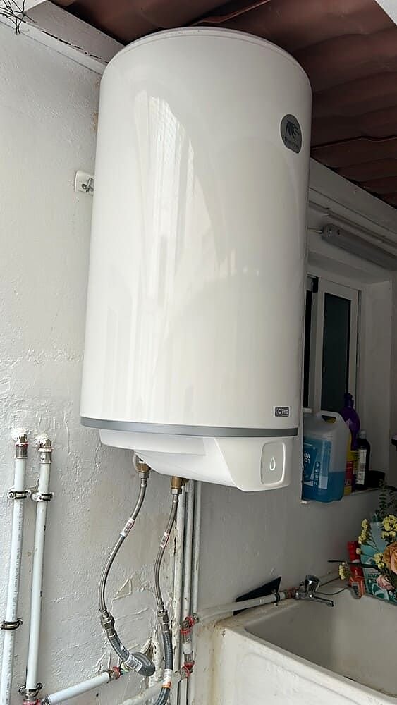 Trabajo de Fontanero Valencia Instalaciones Alejandro Cobano en Valencia